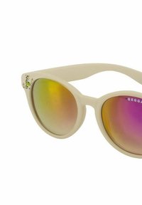 Vaaleanbeige muoviset aurinkolasit, joissa on suurikokoiset ovaalit linssit, joissa on gradienttivärinen sateenkaari-tinttaus. Vasemman kehysosan koristeelliset vihreät yksityiskohdat.