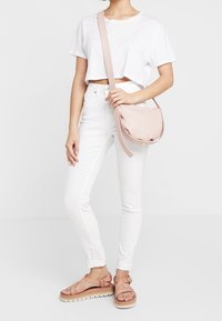 Liebeskind Berlin Borsa a tracolla - light pink