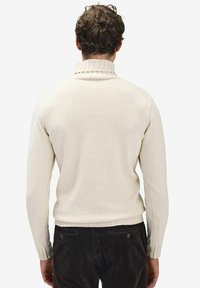 John Henric ELIAN TURTLENECK - Neule - cream white