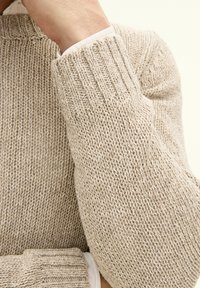 Oscar Jacobson SIMONE ROUNDNECK - Jumper - trench beige