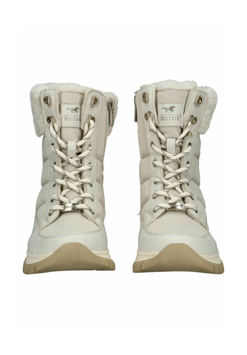 Bottes écrues à Talon Décroché Haut Avec Un Zip Et Des Lacets