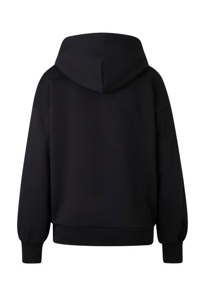 Schwarzer, übergroßer Kapuzenpullover mit langen Ärmeln, gerippten Bündchen und Saum sowie einer Kapuze, von hinten auf einem weißen Hintergrund gezeigt.
