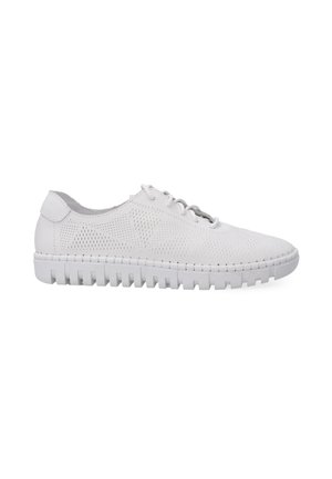 Weiße Schnürsneaker aus perforiertem synthetischem Material. Mit einem strukturierten Obermaterial, gepolstertem Kragen und einer segmentierten Gummisohle.