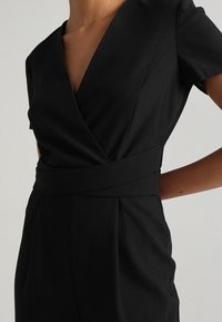 Miss Selfridge Haalari - black