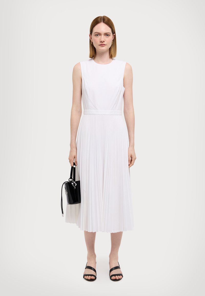 Theory SLEEK PLEATED DRESS - Day dress - white - Zalando Theory SLEEK PLEATED DRESS - Day dress - white - Zalando