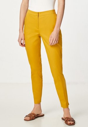 Chinos - mustard yellow