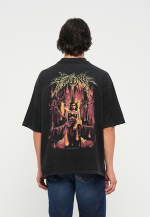 DEVILS DAUGHTER UNISEX - Print T-shirt - black washed