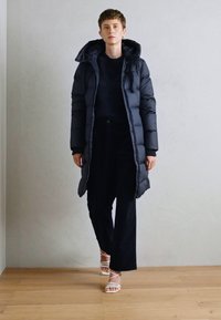 Marc O'Polo PANTS STRAIGHT LEG CROPPED LENGTH WELT POCKET - Auduma bikses - deep blue sea