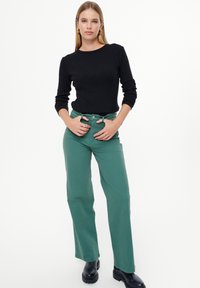 Greenpoint - Sweter