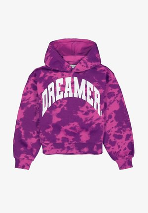 Sweat à capuche tie-dye violet et rose avec le grand texte blanc "DREAMER" en arc de cercle sur la poitrine, doté d'une poche avant et de poignets et ourlet côtelés.
