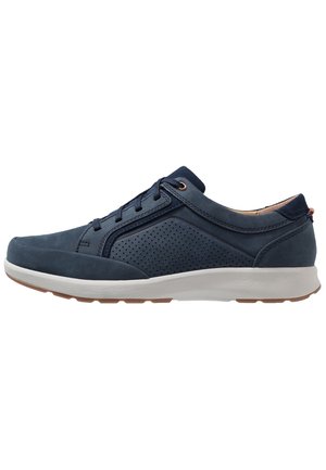 Sportlicher Schnürer - dark blue