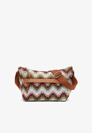 Umhängetasche mit verstellbarem braunem Riemen, vordere Reißverschlusstasche und mehrfarbigem Chevron-Muster in Pink-, Braun-, Blau- und Grüntönen.