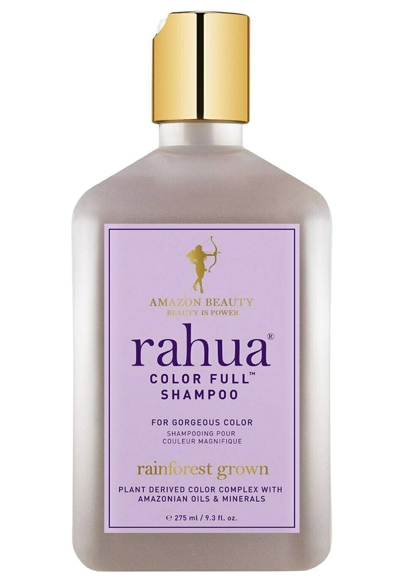 Rahua Color Full Shampoo i en genomskinlig flaska med rundad form, lila etikett, guldkapsyl och text som lyfter fram växtbaserade ingredienser.