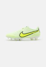 nike tiempo moulded studs