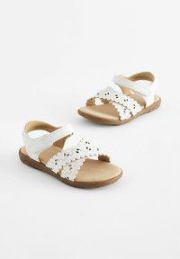 Next SCALLOP STANDARD FIT - Sandaler - off white