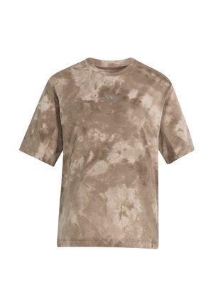 T-shirt a maniche corte beige e marrone chiaro con effetto tie-dye, con un logo discreto al centro del petto, scollo rotondo e vestibilità comoda.