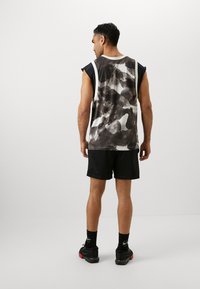 Thumbnail Image 5
