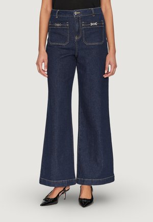 251-PSOFT - Vaqueros a campana - dark-denim