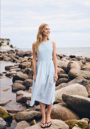 Saint Tropez, ROSAGISLASZ - Vestido informal - cerulean