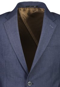 Blazer navy con rever a punta, chiusura a un bottone e tessuto testurizzato; l'interno presenta una fodera marrone liscia con design perforato.