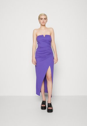 WAL G. GINA V NECK MAXI - Rochie din jerseu - purple