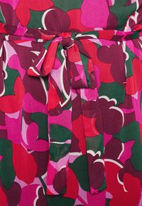 VILA Petite VIZALLY  - Vestido de dia - fired brick