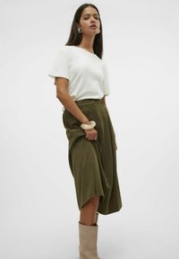 Vero Moda VMVILJA HOHE TAILLE  - Trapecinis sijonas - olive night