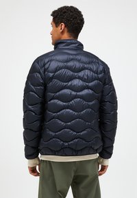 Thumbnail Image 2