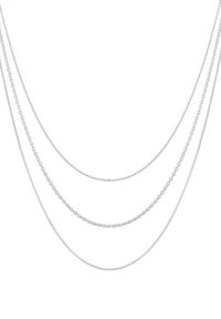 Collier en argent à plusieurs couches avec trois brins ; présente des maillons variés : designs en perles, torsadés et chaînes plates.