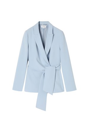 Light blue blazer made of smooth fabric, featuring a shawl collar, long sleeves, and a tied waist detail for a fitted look.
