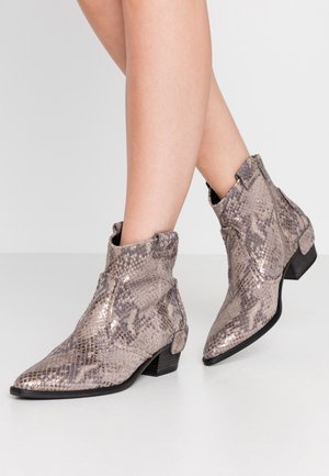 ROCKY - Biker-/cowboynilkkurit - taupe