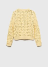 Stickad tröja, ljusgul, med ett öppet mönster med vågmönster, rund halsringning och ribbad nederkant och muddar.