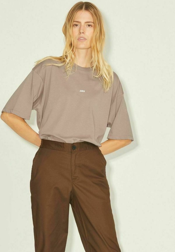 JXANDREA LOOSE LOGO TEE - Basic T-shirt - brindle