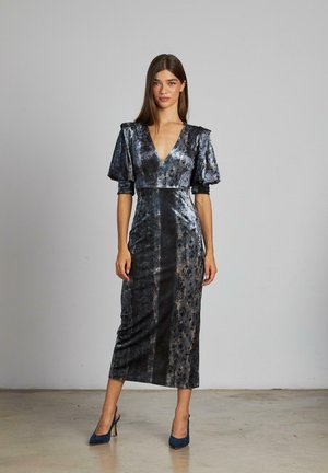 ORIGINAL CON DETALLES - Vestido de cóctel - plateado