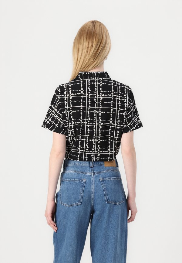 ONLNOVA KNOTTED SHIRT - Button-down blouse3