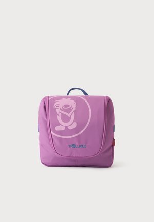 Compact paars kindertasje met handvat, met een cartoonkarakterlogo en de merknaam "Trollkids" aan de voorkant.