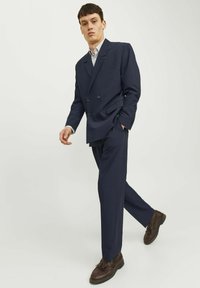 Jack & Jones PREMIUM JPRBUSHWICK - Uzvalka bikses - dark navy