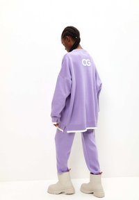 Cesare Gaspari OVERSIZED JOGGER SET  - Spodnie treningowe