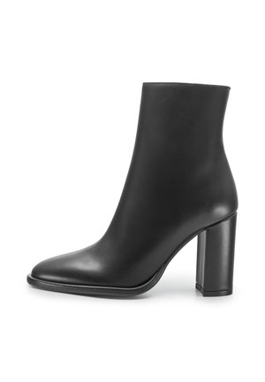 ISOLDE - Stivaletti - black