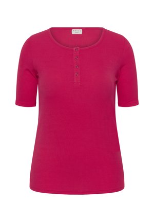 Chemise magenta à manches courtes, côtelée, avec encolure ronde et quatre petits boutons sur la patte de boutonnage avant.