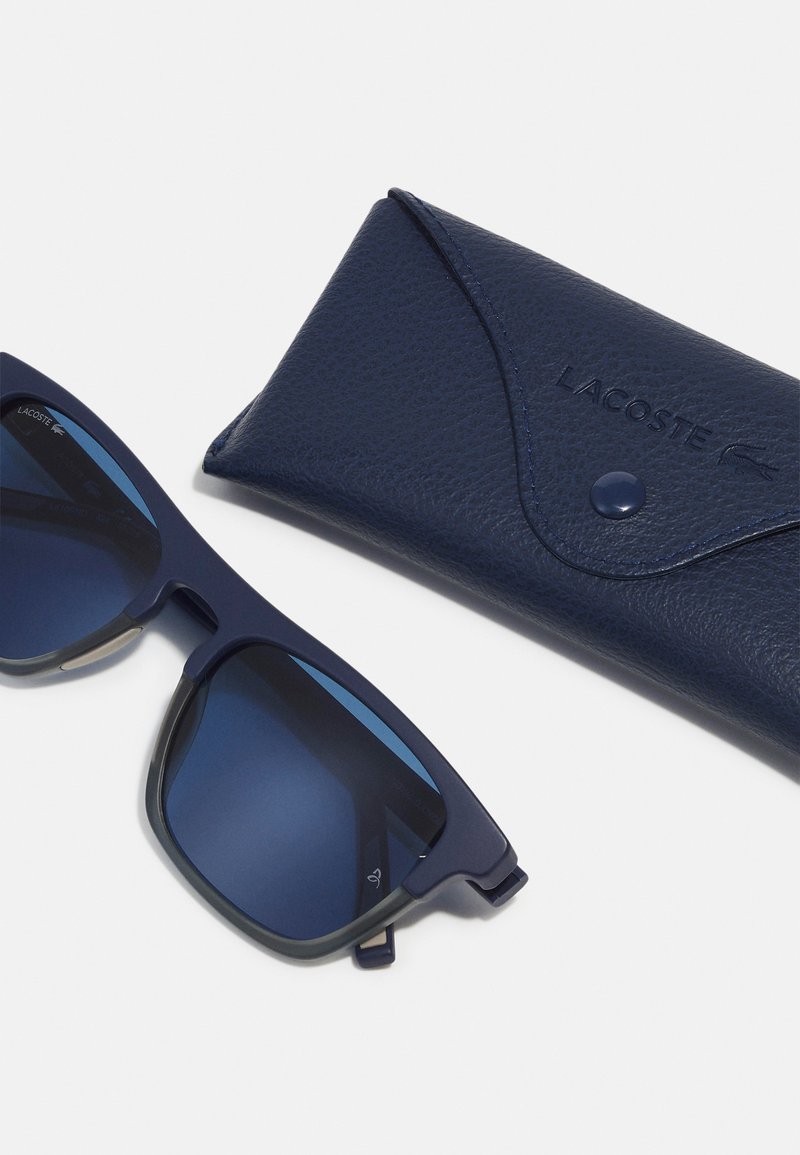 Herren Taschen & Koffer | Lacoste Sonnenbrille matte blue/dunkelblau - VY70290 Herren Taschen & Koffer | Lacoste Sonnenbrille matte blue/dunkelblau - VY70290