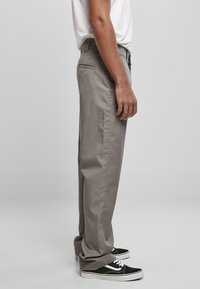 Urban Classics ACCESSOIRES WORKWEAR - Chinos - asphalt