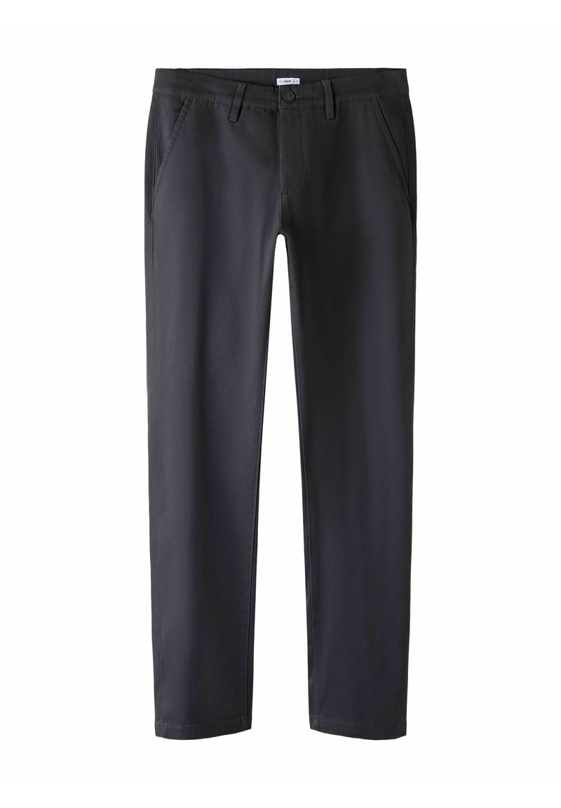 Heren slim-fit zwarte broeken met riemlussen, voorknoop, ritsluiting en zijzakken tegen een witte achtergrond.