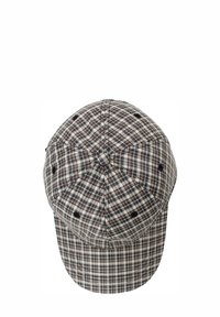 Baseballcap mit kariertem Muster in Brauntönen und Creme, ausgestattet mit schwarzen Ösen zur Belüftung und einer runden Oberseite.