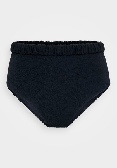 Čierne bikinové nohavičky s vysokým pásom, textúrovanou látkou, zberaným pásom a hladkými okrajmi, navrhnuté pre bezpečné nosenie.