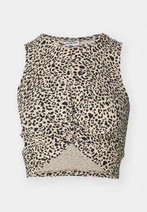 Korthäftad topp med leopardtryck i beige med svarta fläckar, som har en vriden frontdetalj och ett mjukt, lätt material.