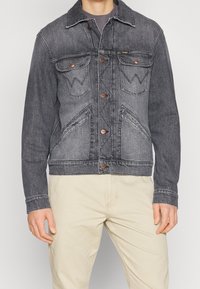 Wrangler Farkkutakki - grey