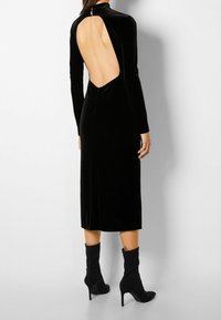 Bershka Cocktailklänning - black