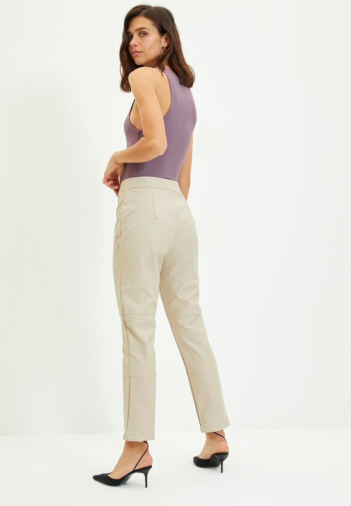 Trendyol Pantaloni - beige - Zalando.it