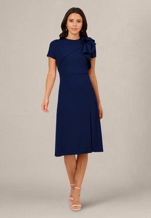 Adrianna Papell, RUFFLE BODICE MIDI DRESS - Hverdagskjole - navy sateen